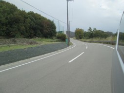 交通安全施設工事　安威川ダム　左岸道路安全施設設置工事　施工前